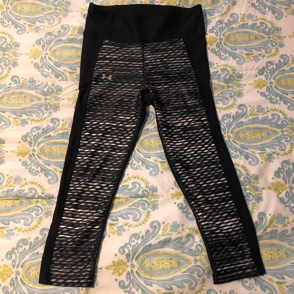 Under Armour Capri leggings size small